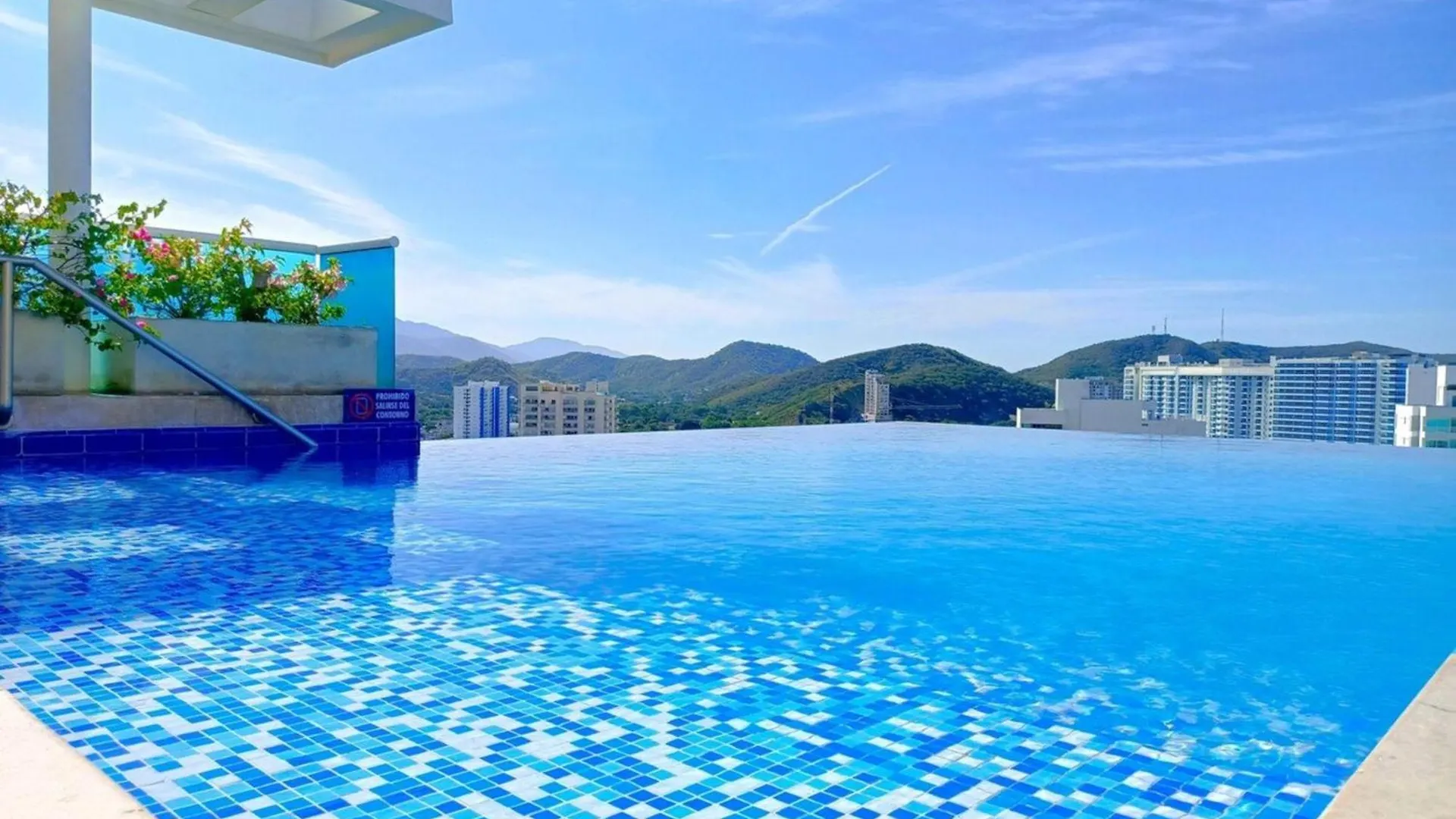 Apartamento Exclusivo Neos - Rodadero Gaira Colombia