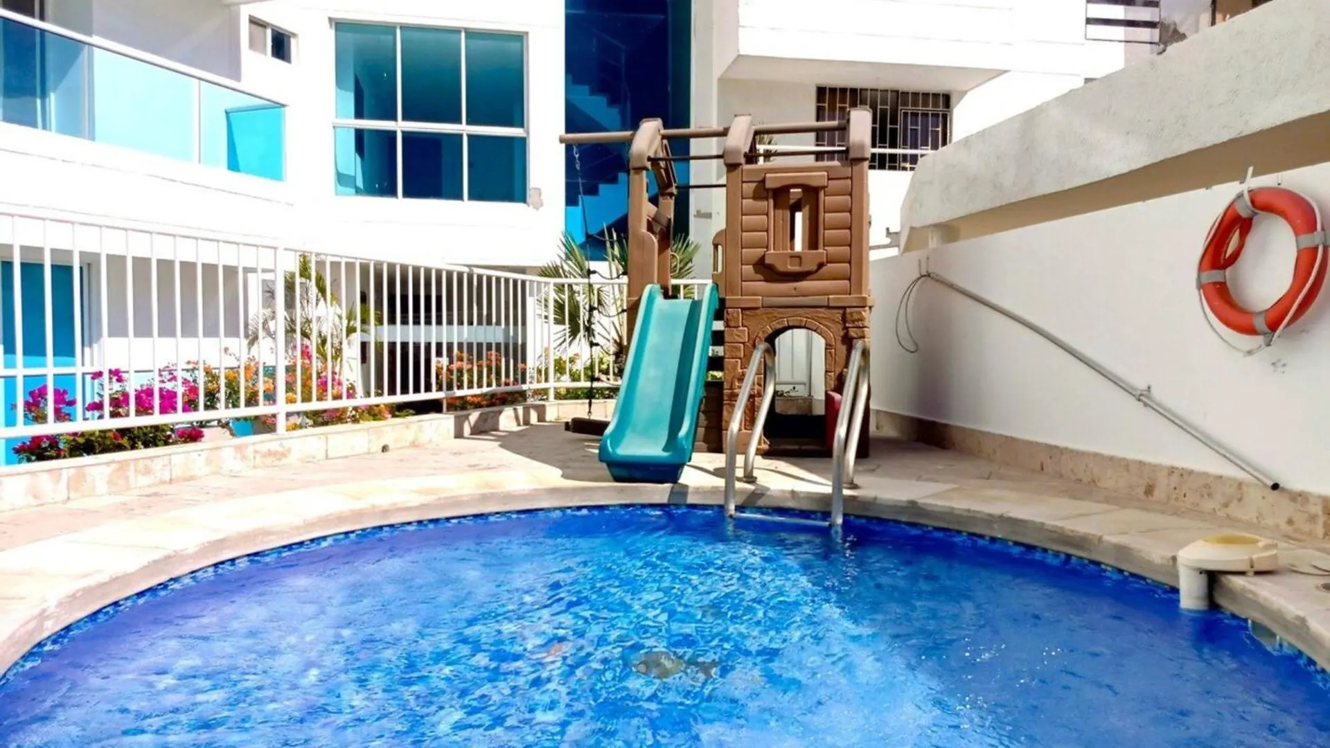 Apartamento Exclusivo Neos - Rodadero Gaira Colombia